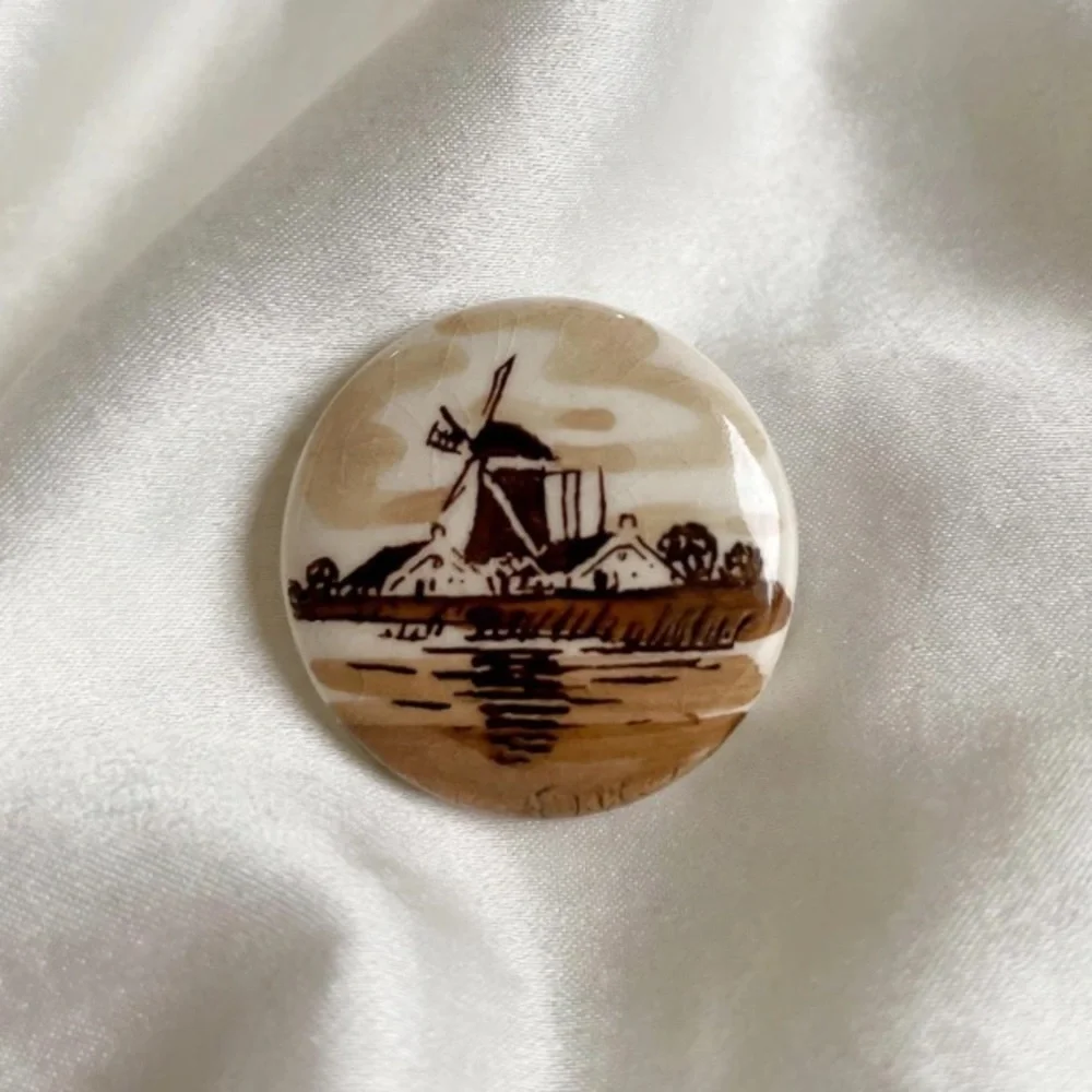 “VTG” Genuine Delft Windmill Brooch Made in Holland Hand Painted Dutch Pottery